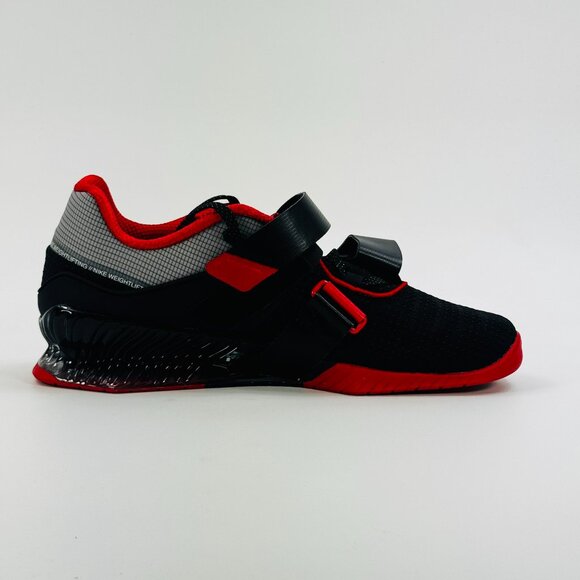 Athletic_Shoes